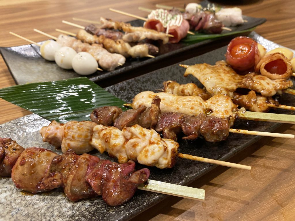 No 48 弘前市 今年オープンした新しい焼鳥店 やきとり居酒屋 冬 とも つがぐるめ