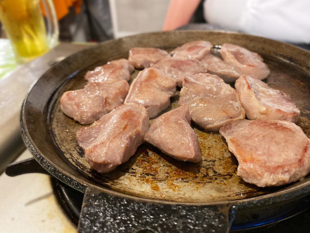 金龍食堂のブタたん焼き