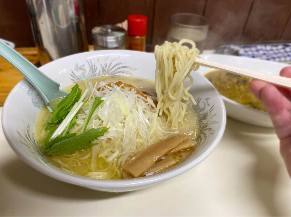 鶏白湯 塩