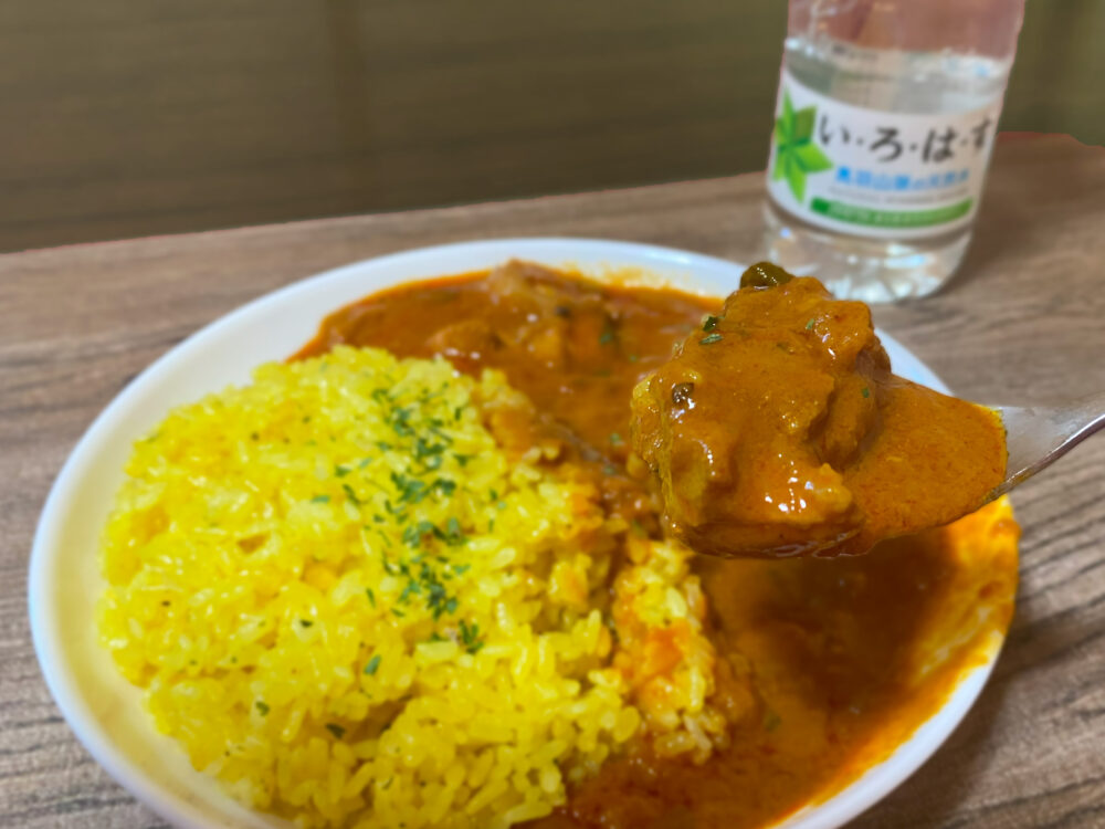 青唐辛子とココナツのチキンカレー