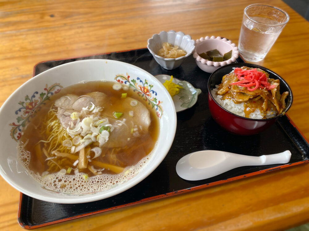中華・ナンバぶた味噌丼